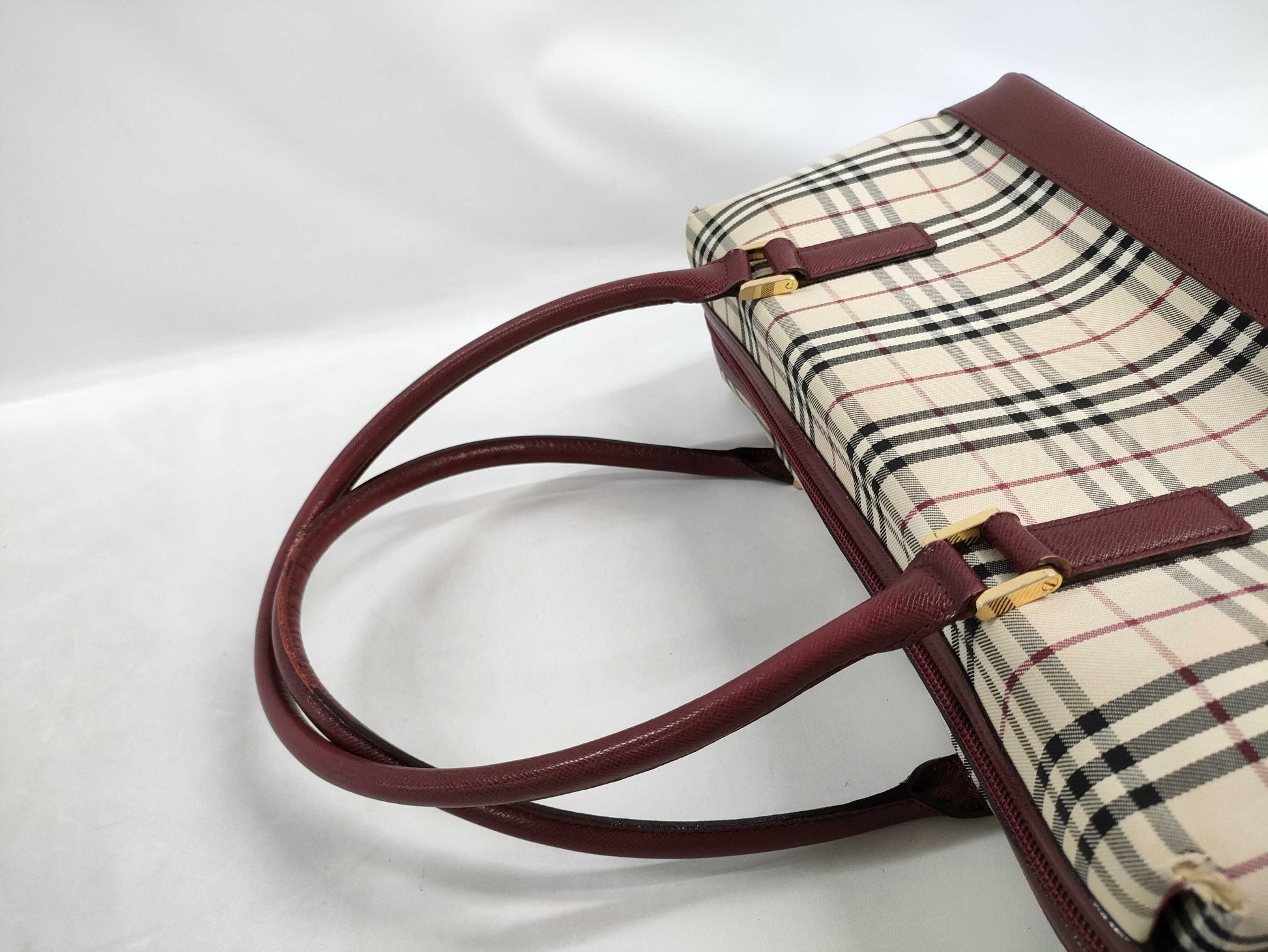 BURBERRY Nova Check Handbag