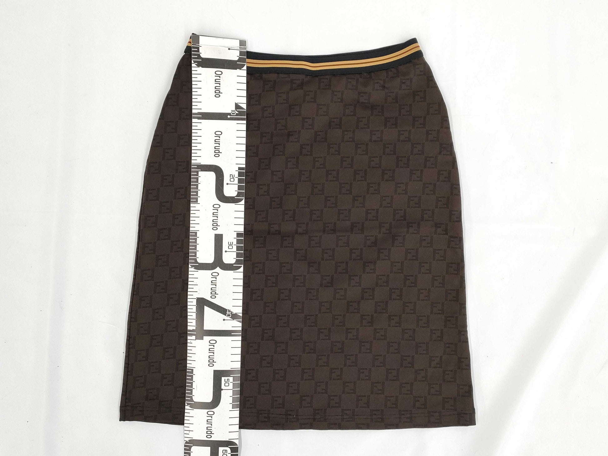 FENDI tight skirt size 44 skirt