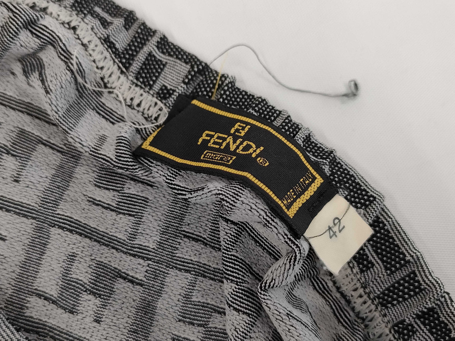 FENDI tight skirt size 42 skirt