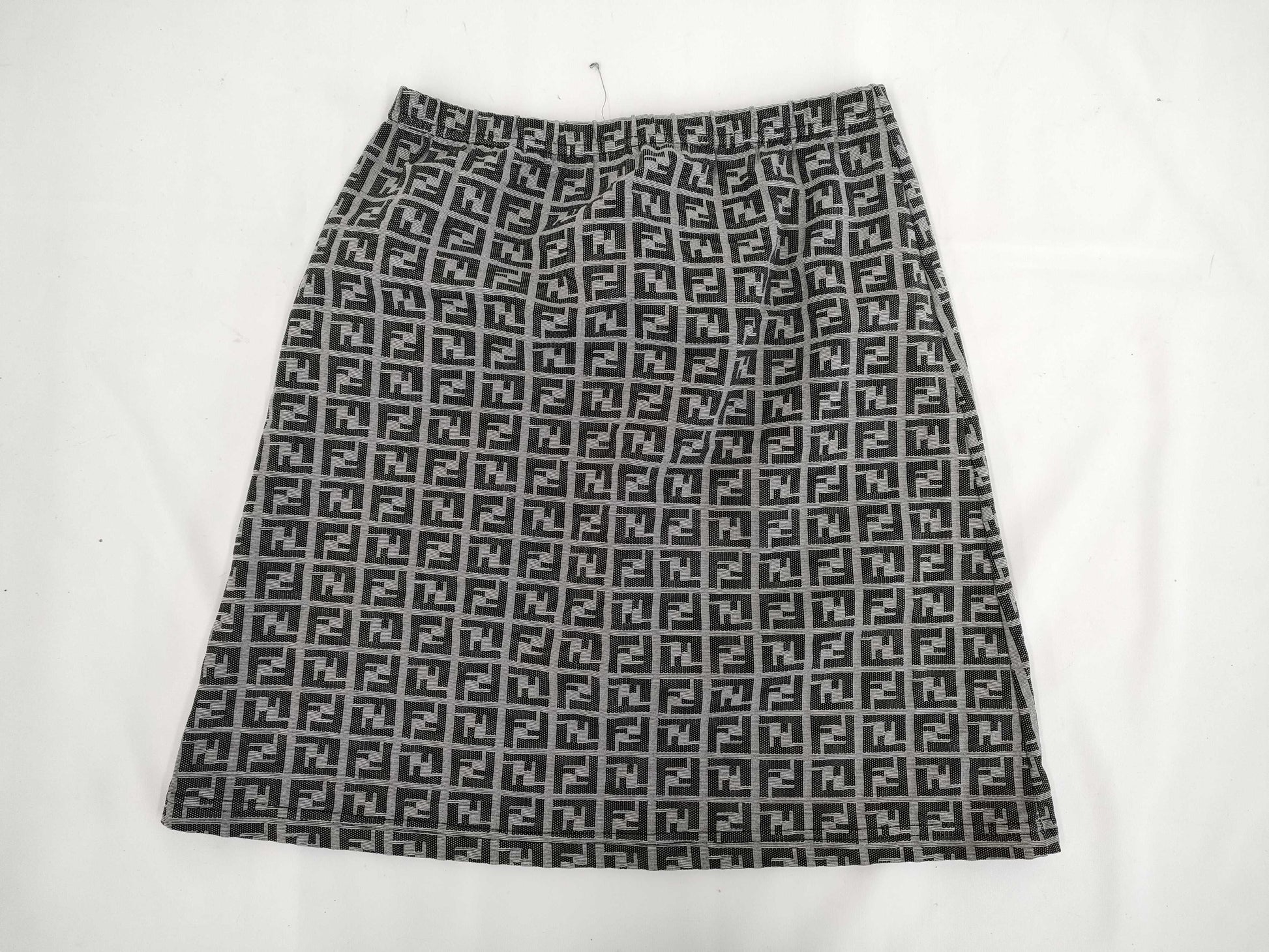 FENDI tight skirt size 42 skirt