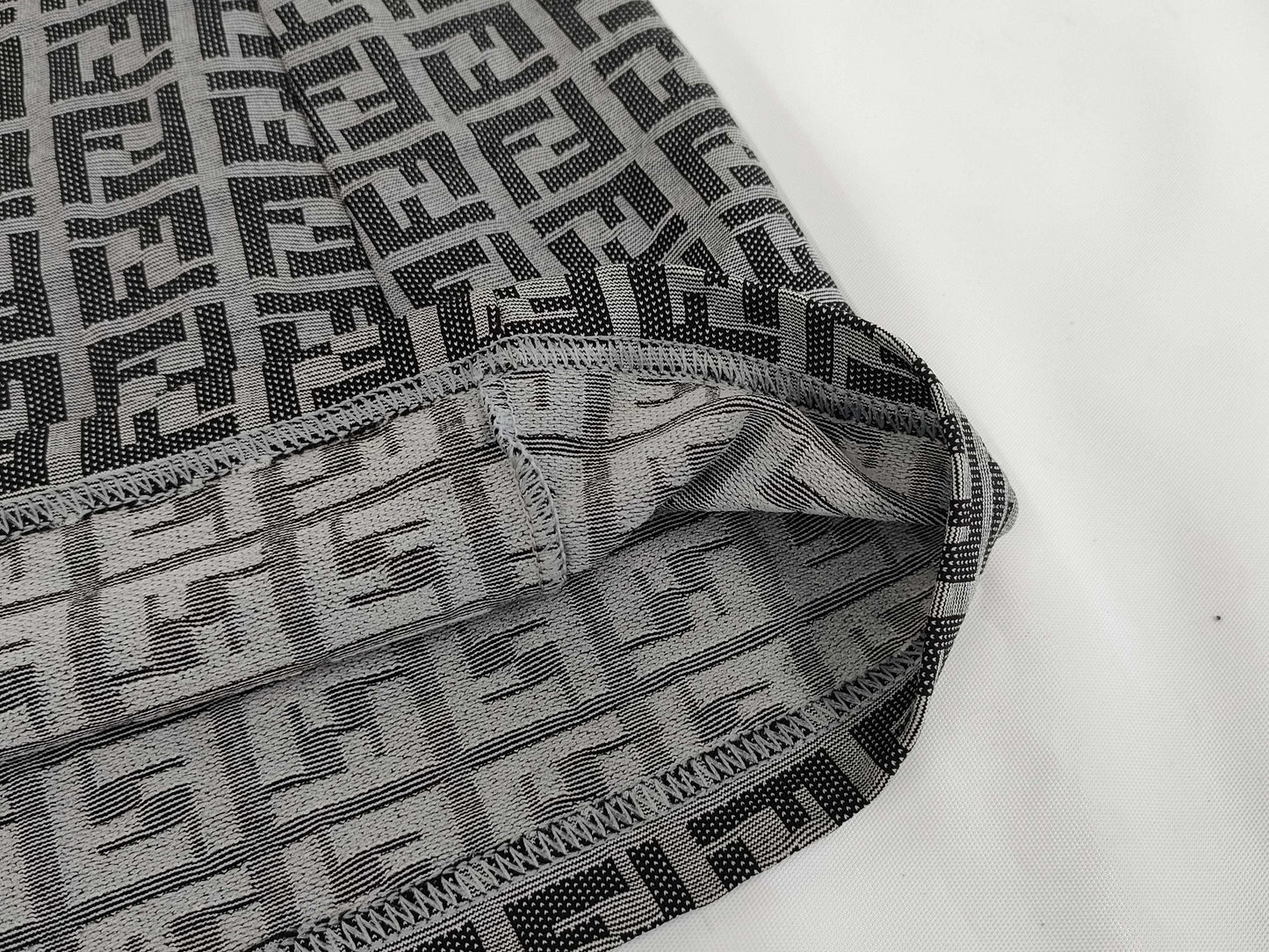 FENDI tight skirt size 42 skirt