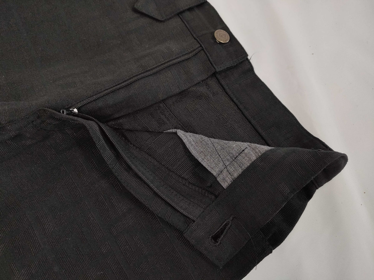 FENDI 42 Cropped Pants