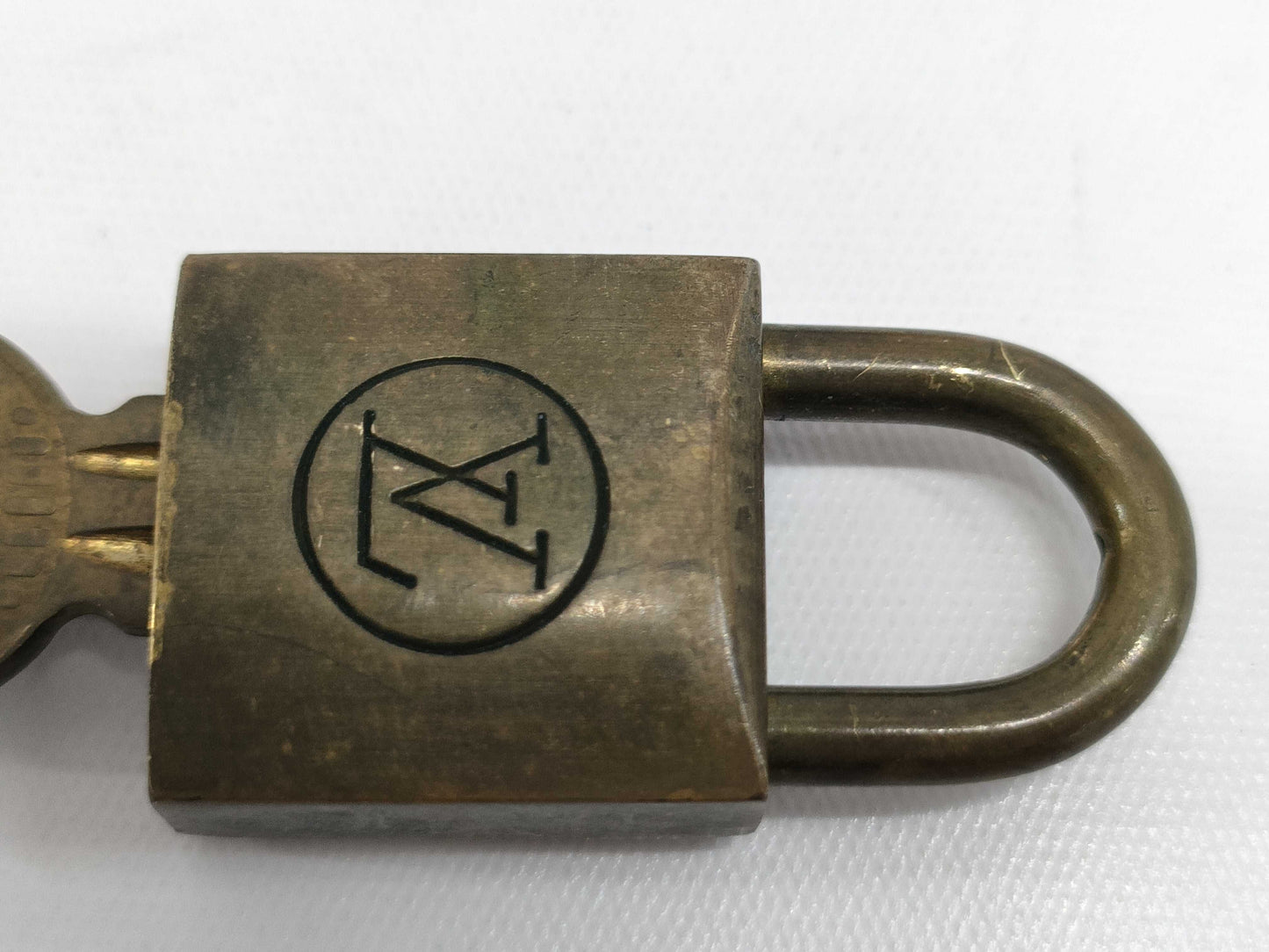LOUIS VUITTON LOUISVUITTON Cadena, 10 keys, and other accessories