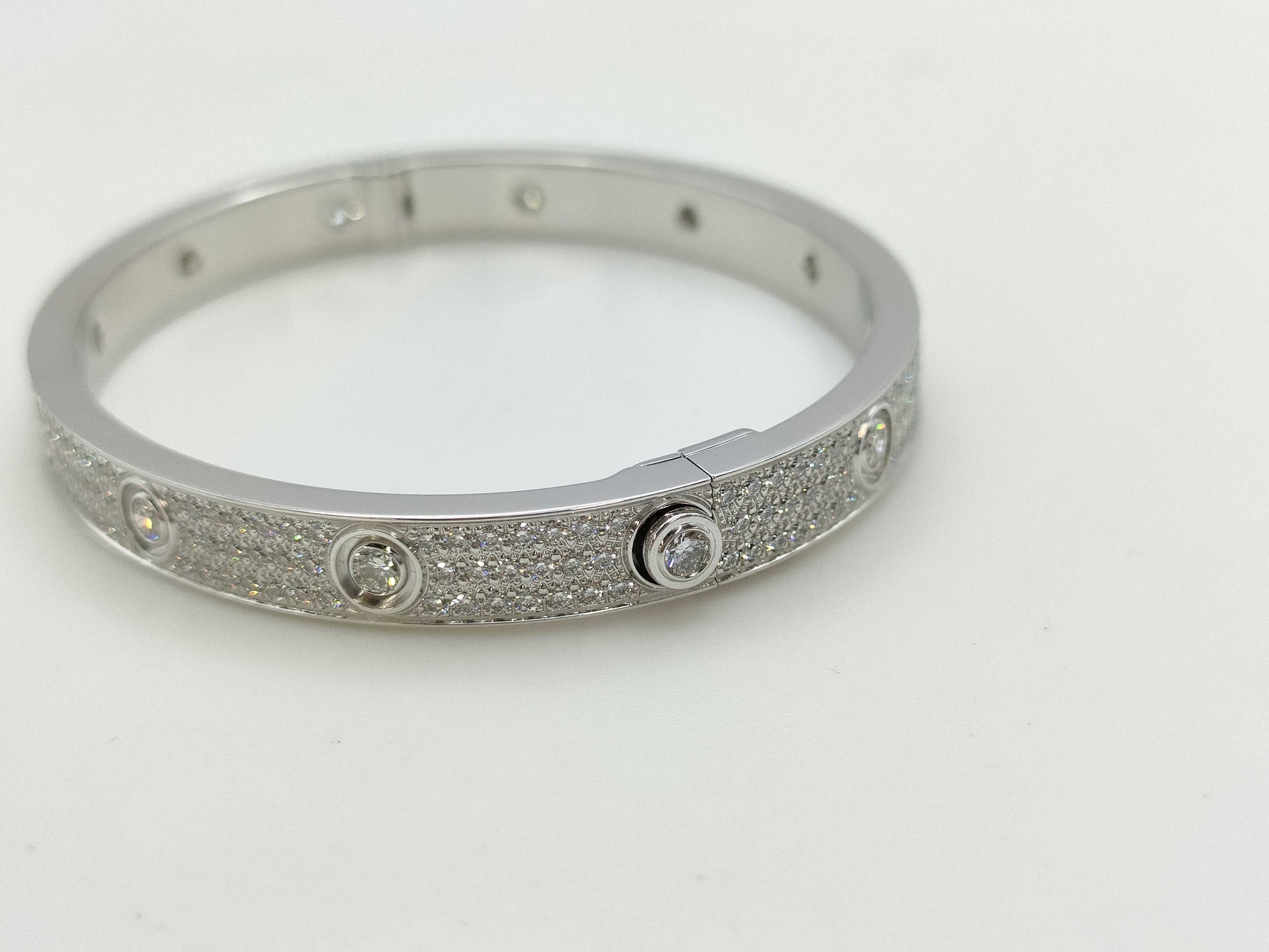 Cartier Love Breath #18 Full Paved Diamond WG AU750 48.1g Bracelet Bangle