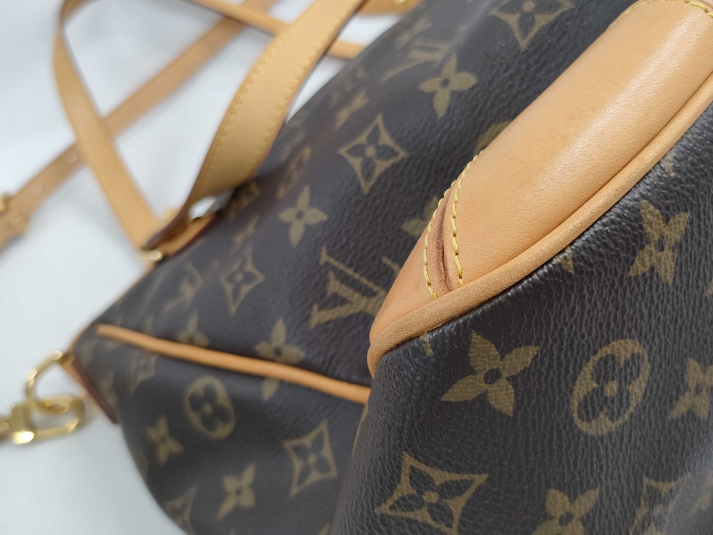 LOUIS VUITTON Estrel shoulder bag