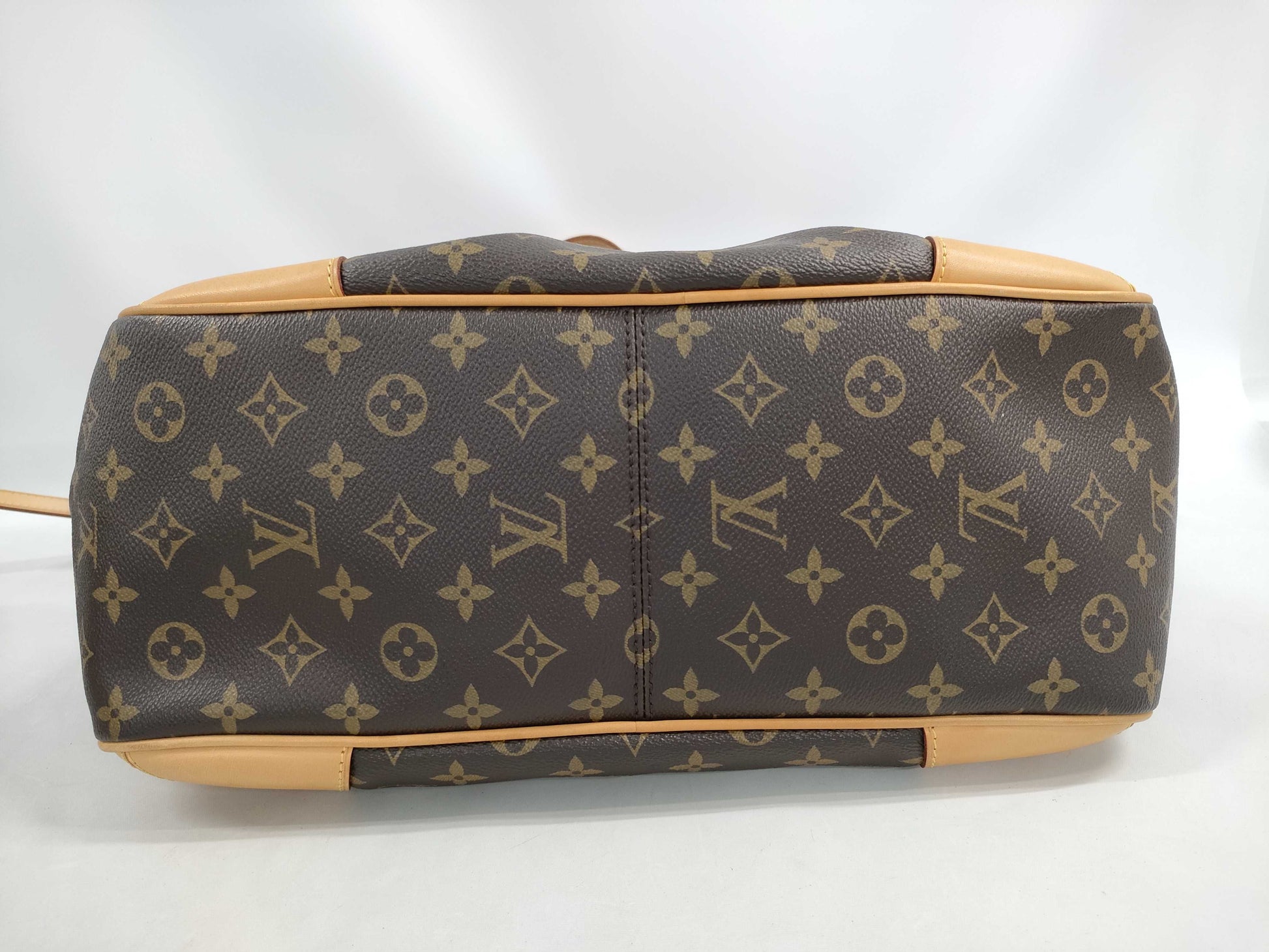 LOUIS VUITTON Estrel shoulder bag