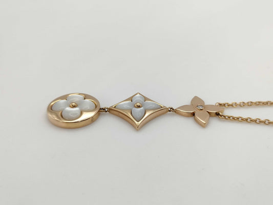 LOUIS VUITTON Blossom Nacre Shell Diamond PG Au750 12.3g Necklace