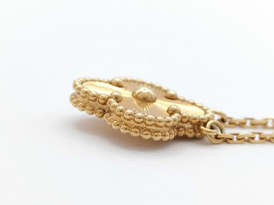 Van Cleef&Arpels Vintage Alhambra Guilloche YG Au750 6.5g Necklace