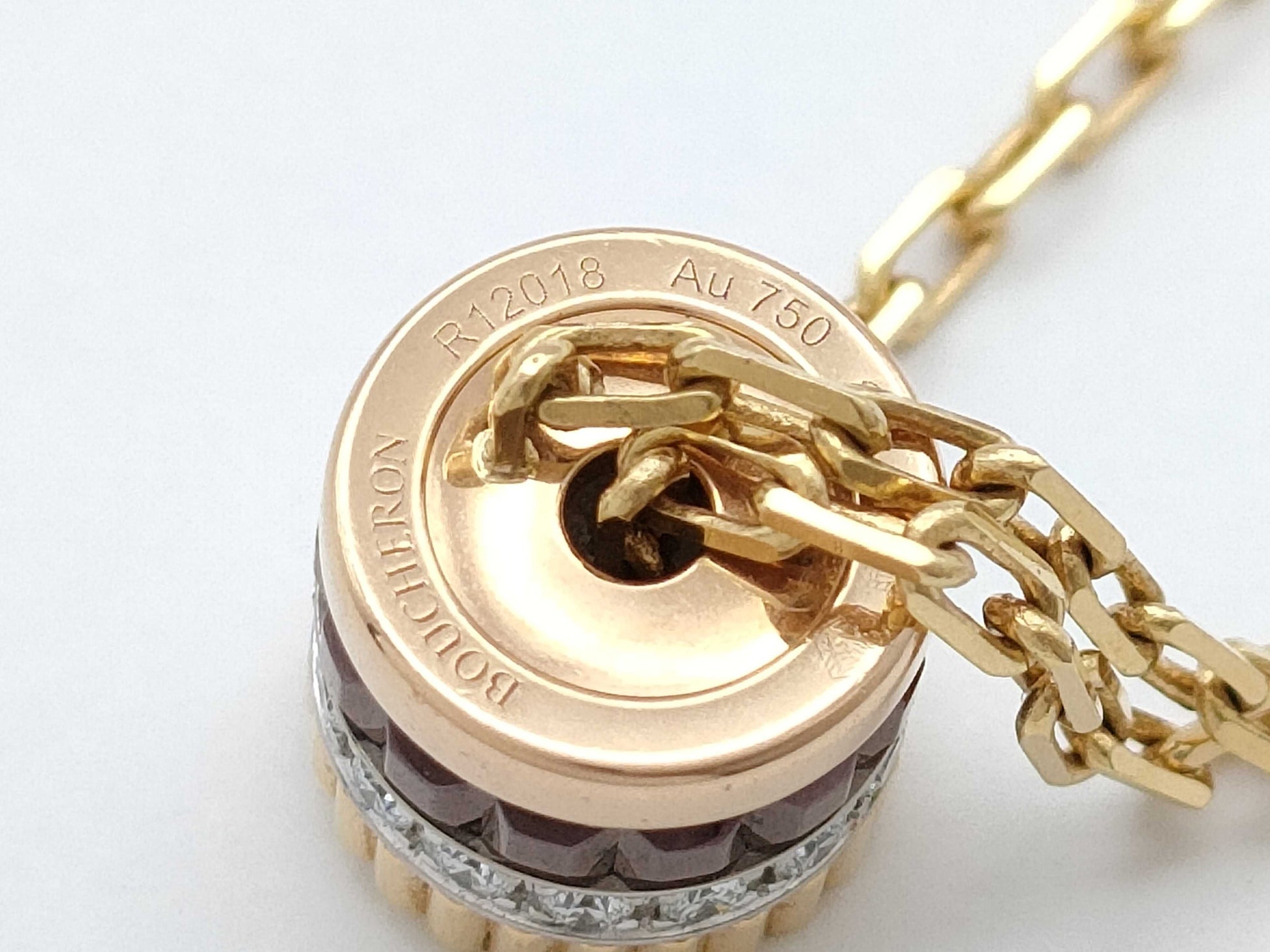BOUCHERON Cattle Diamond Au750 10.2g Necklace