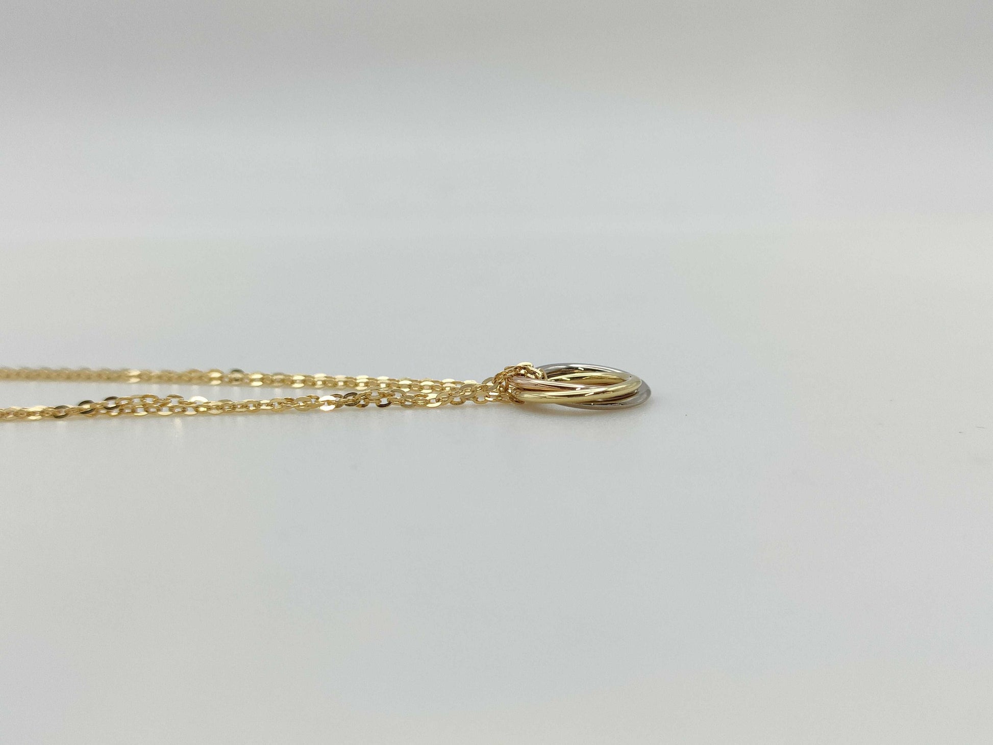 Cartier Baby Trinity AU750 3.5g Necklace