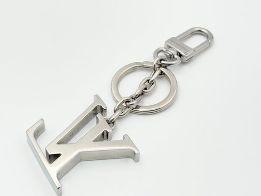 LOUIS VUITTON M01192 Keychain with LV Initial Charm, Silver, LE2284 Key Case/Keychain