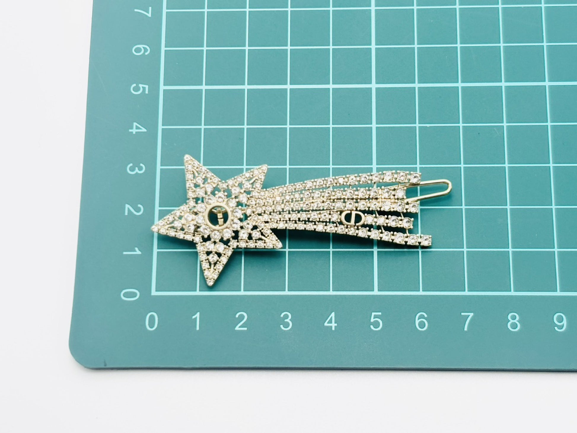 Dior CD Logo Nidht Herbarium Shooting Star Shooting Star Rhinestone Valletta Hairpin Hair Clip Ball Pin Hair Accessories