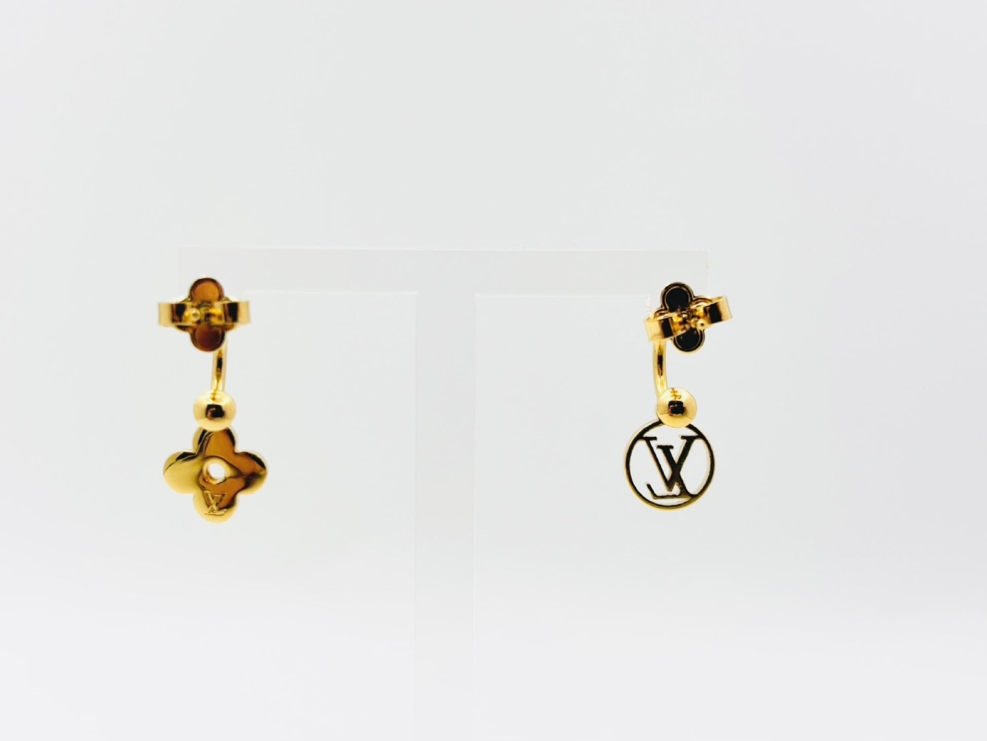 LOUIS VUITTON Vuitton M64859 Bookle Dreille Blooming Earrings