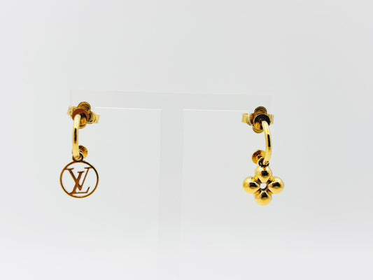 LOUIS VUITTON Vuitton M64859 Bookle Dreille Blooming Earrings