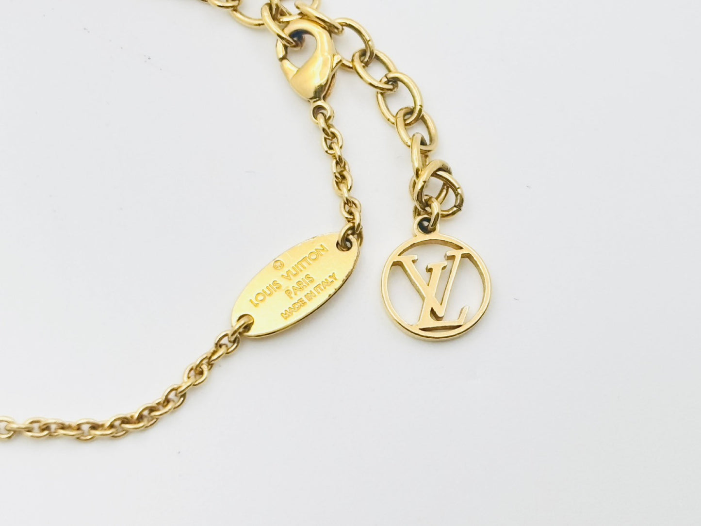 LOUIS VUITTON Vuitton M67177 LV&ME T Gold LE0175 Bracelet Bangle