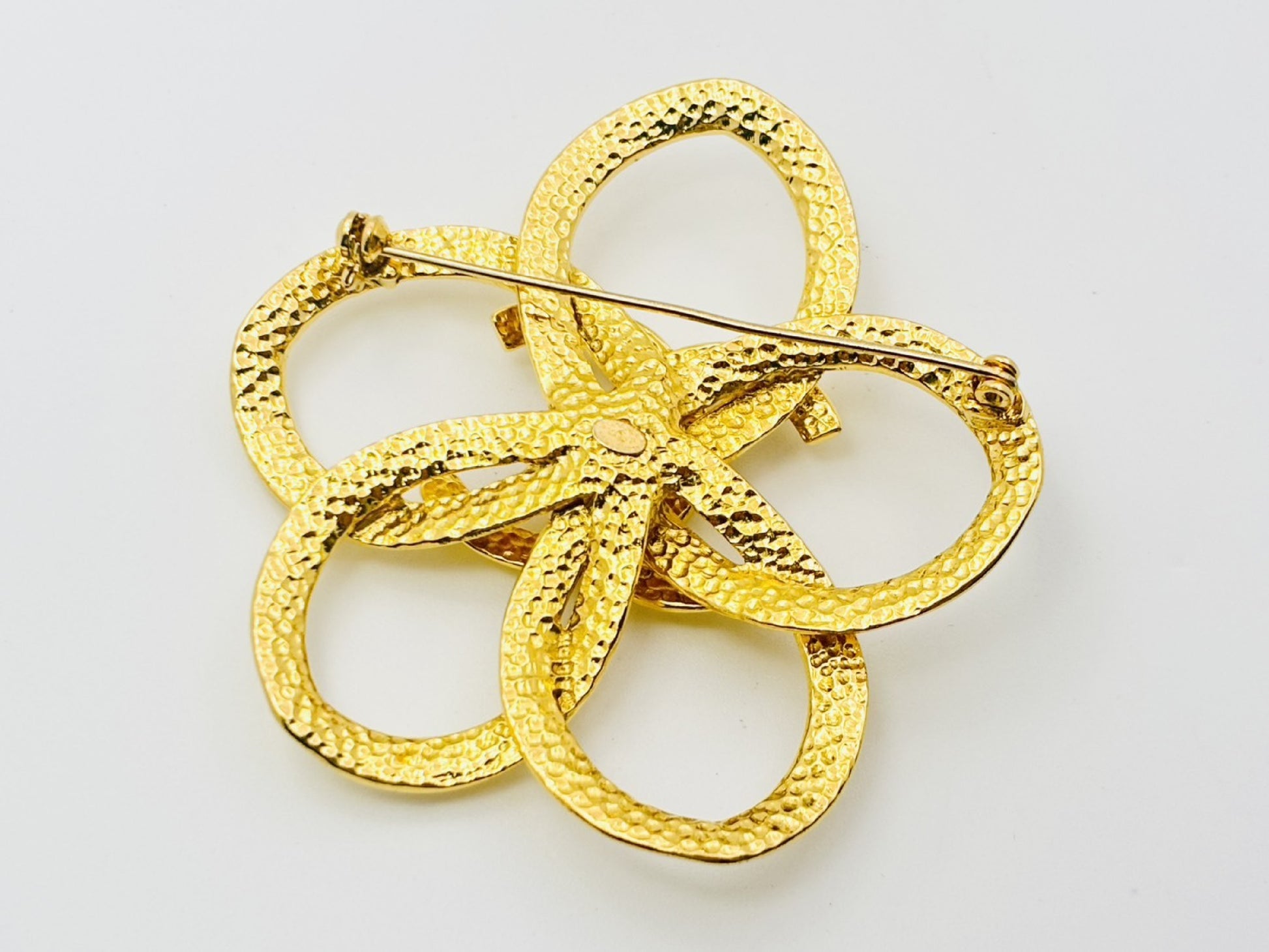CHANEL Coco Mark Flower 96P Large Swing Brooch