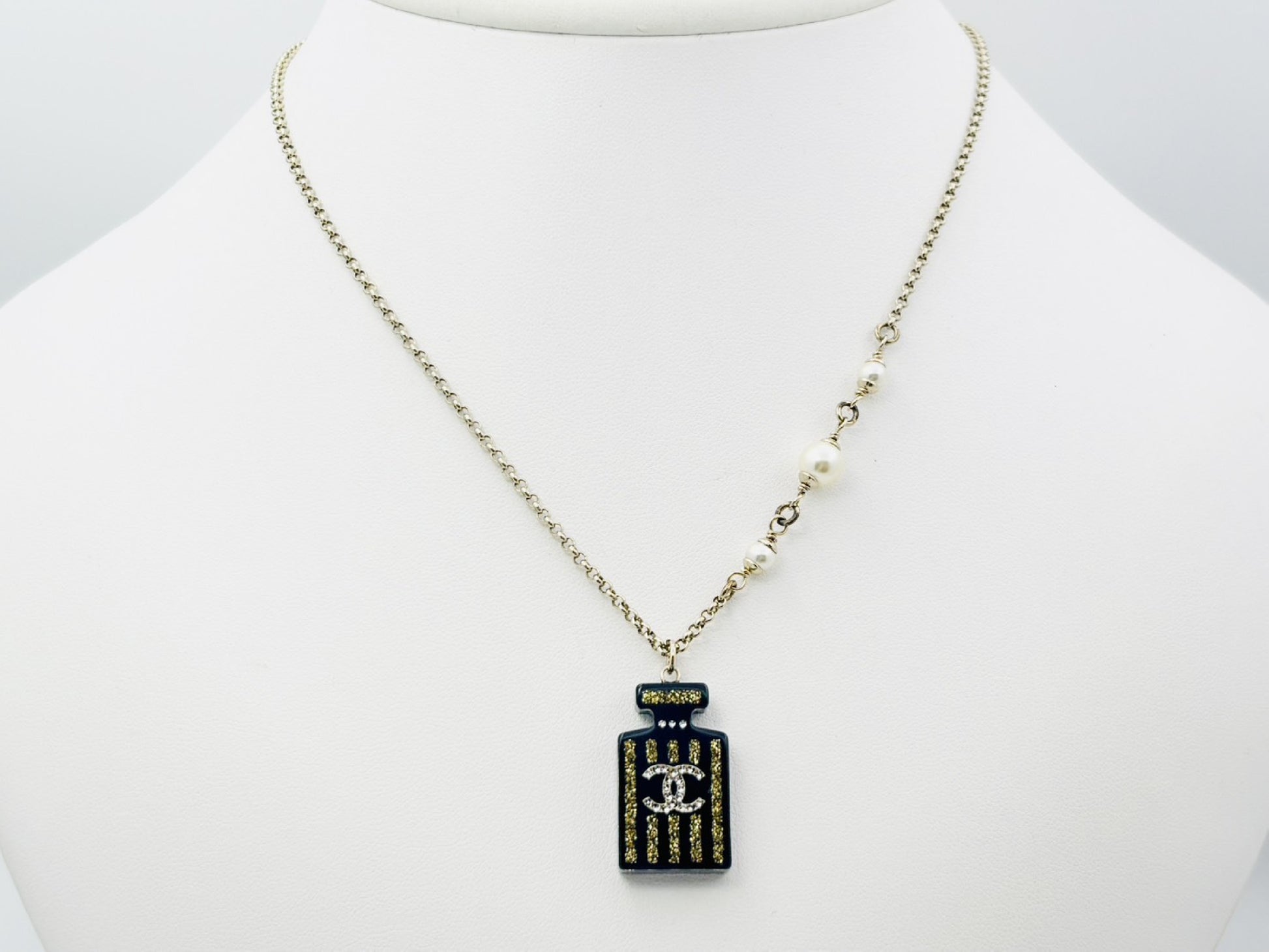 CHANEL Cocomark Perfume Bottle Perfume Faux Pearl 17A Resin Necklace