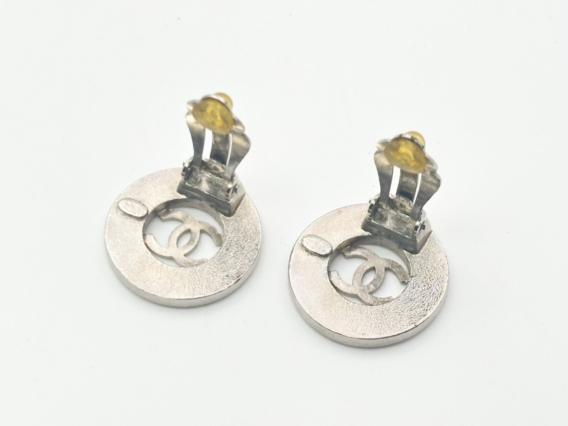 CHANEL Coco Mark Round Circle 97A Silver Earrings