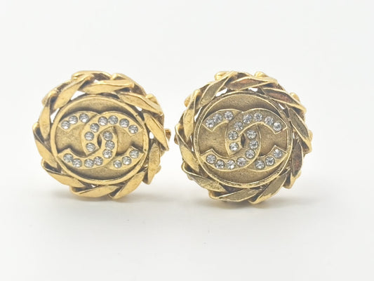 CHANEL Coco Mark Rhinestone Side Chain Round Earrings with Rice23 Earrings