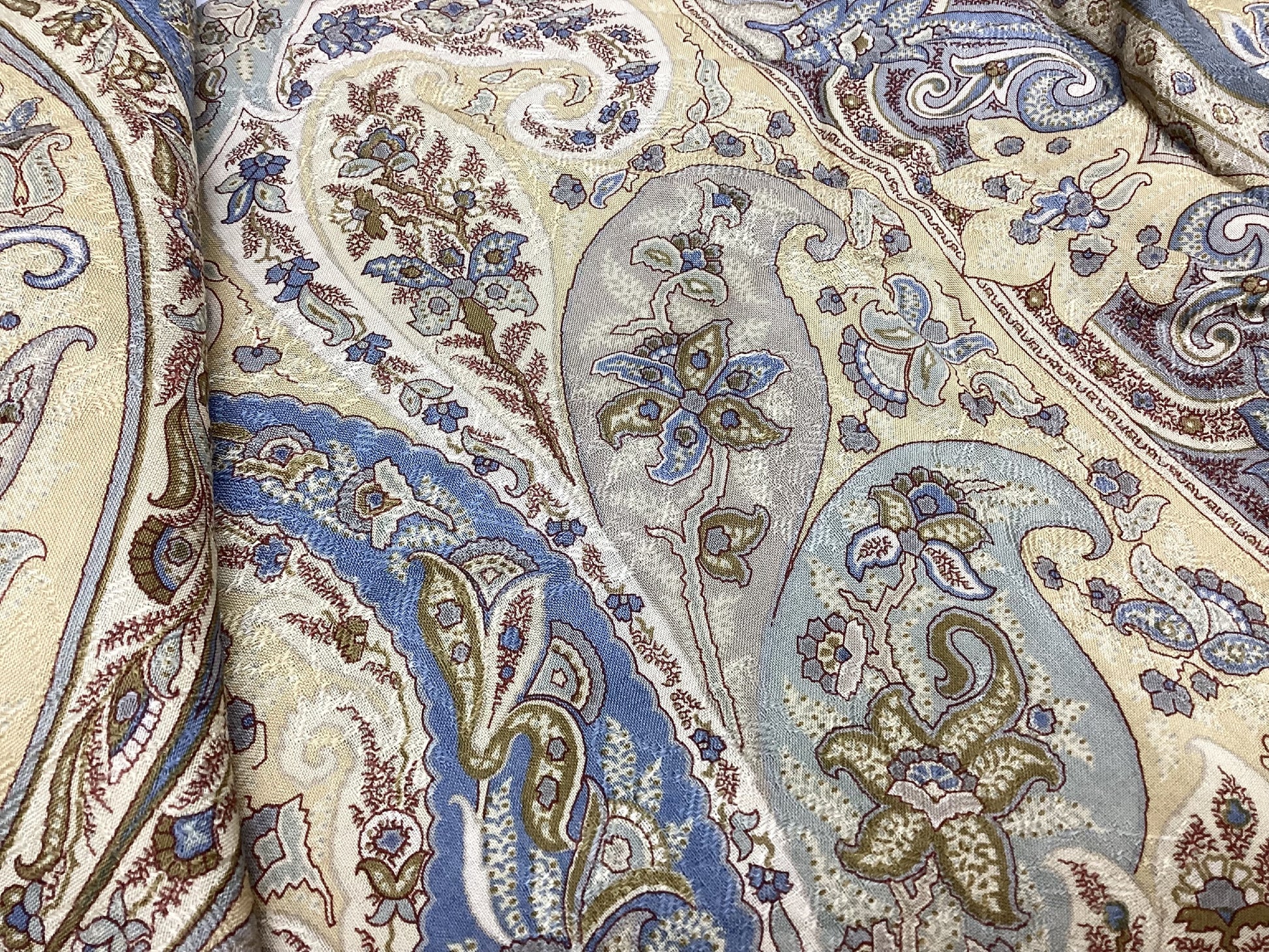 ETRO 58% Wool, 42% Silk, Large Shawl, 136 x 132cm, Scarf