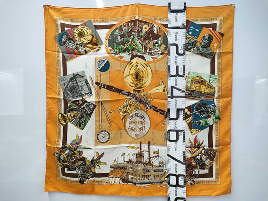 HERMES Carre90 Scarf