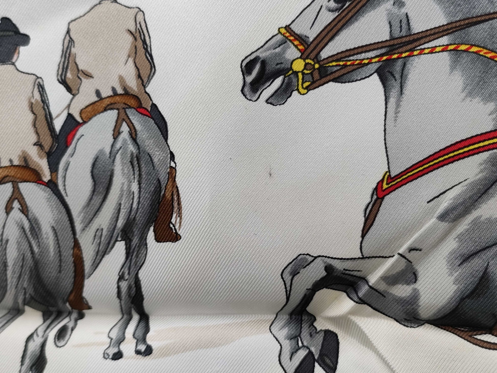 HERMES Carre90 Scarf