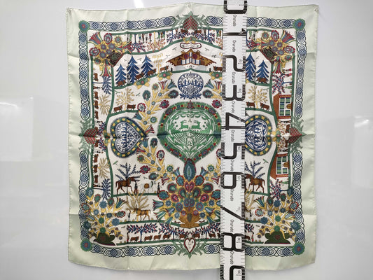 HERMES Carre90 Scarf