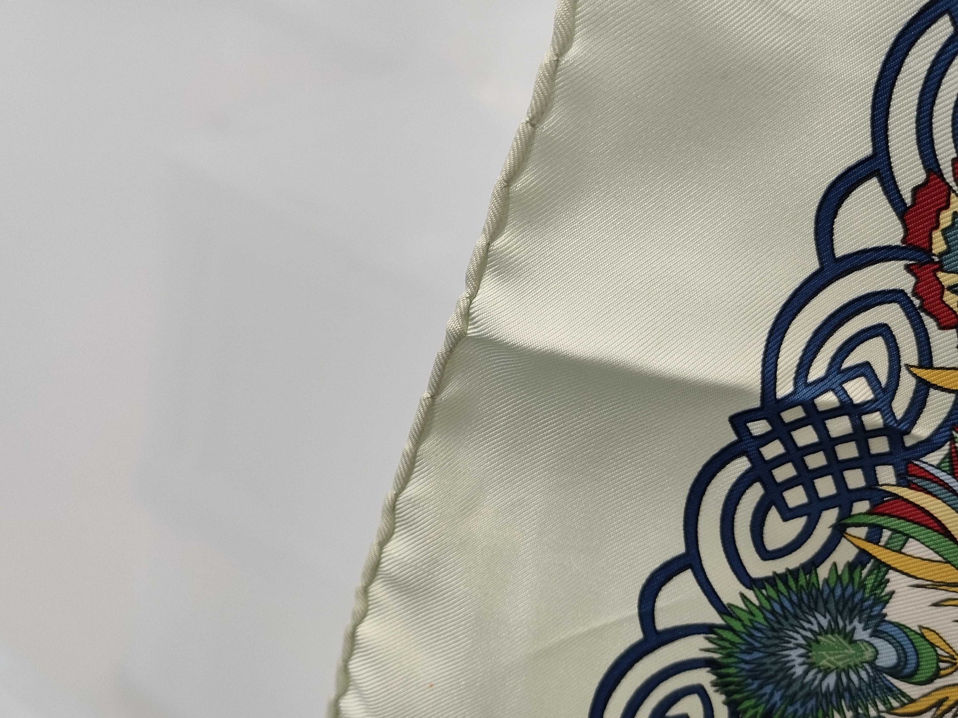 HERMES Carre90 Scarf