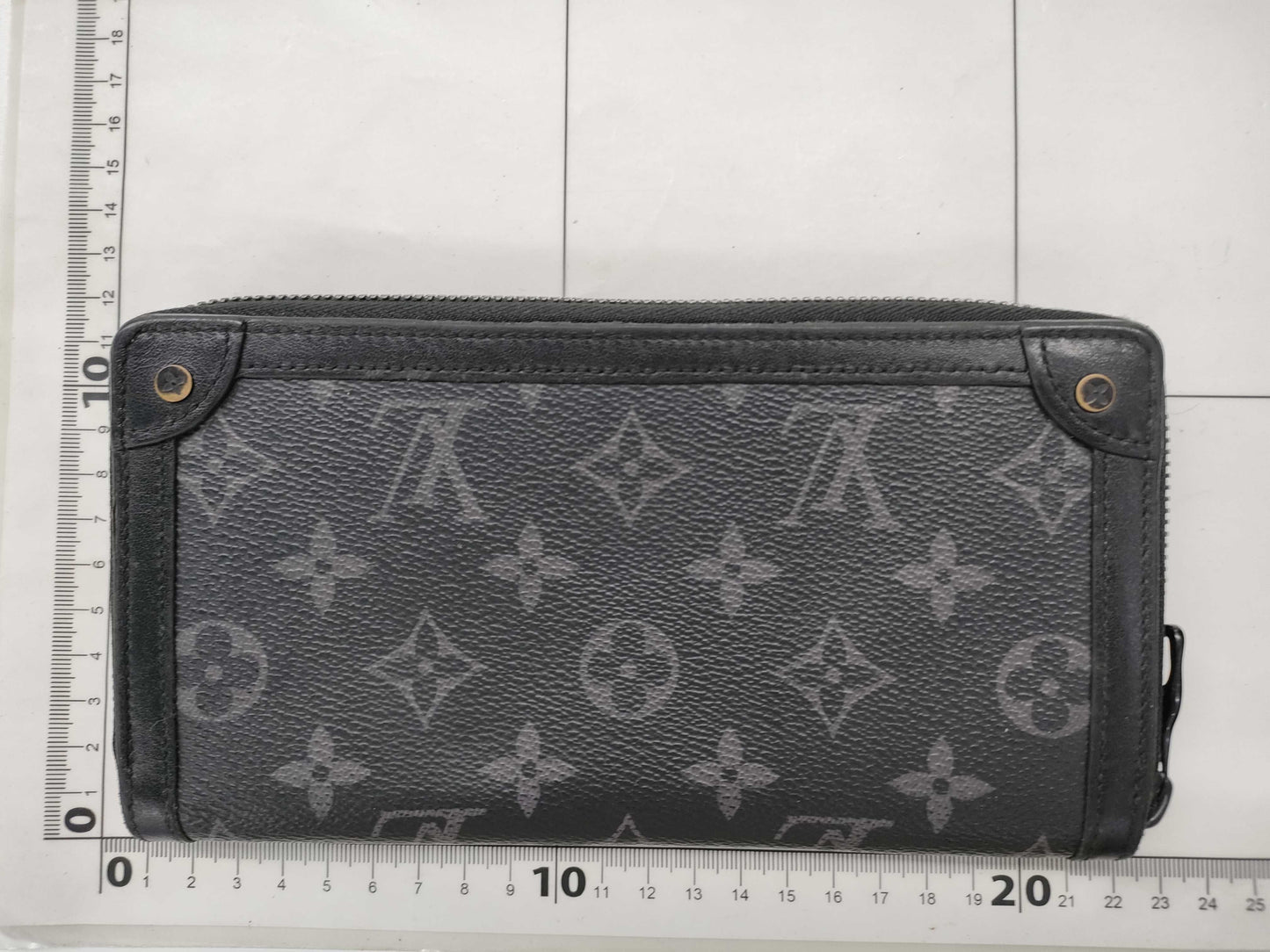 LOUIS VUITTON LV M80558 Eclipse Trunk Zippy Wallet RFID Tag Wallet