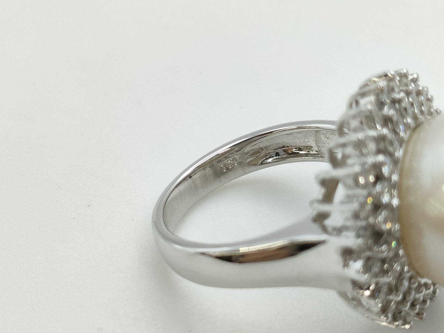 Pearl diameter approx. 13.5mm D1.14ct 750 12.1g ring