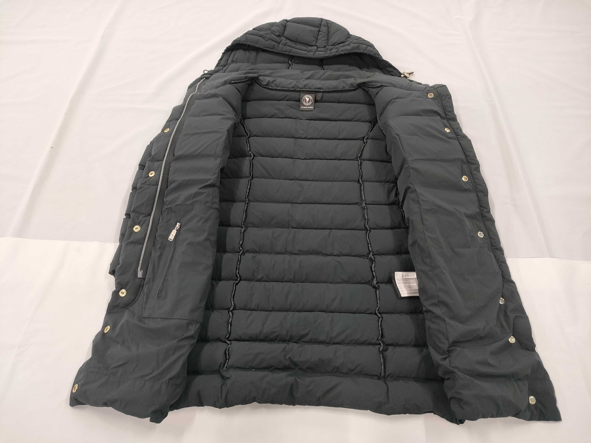 Cape Horn Down Santa Cruz Black Size 44 Dress