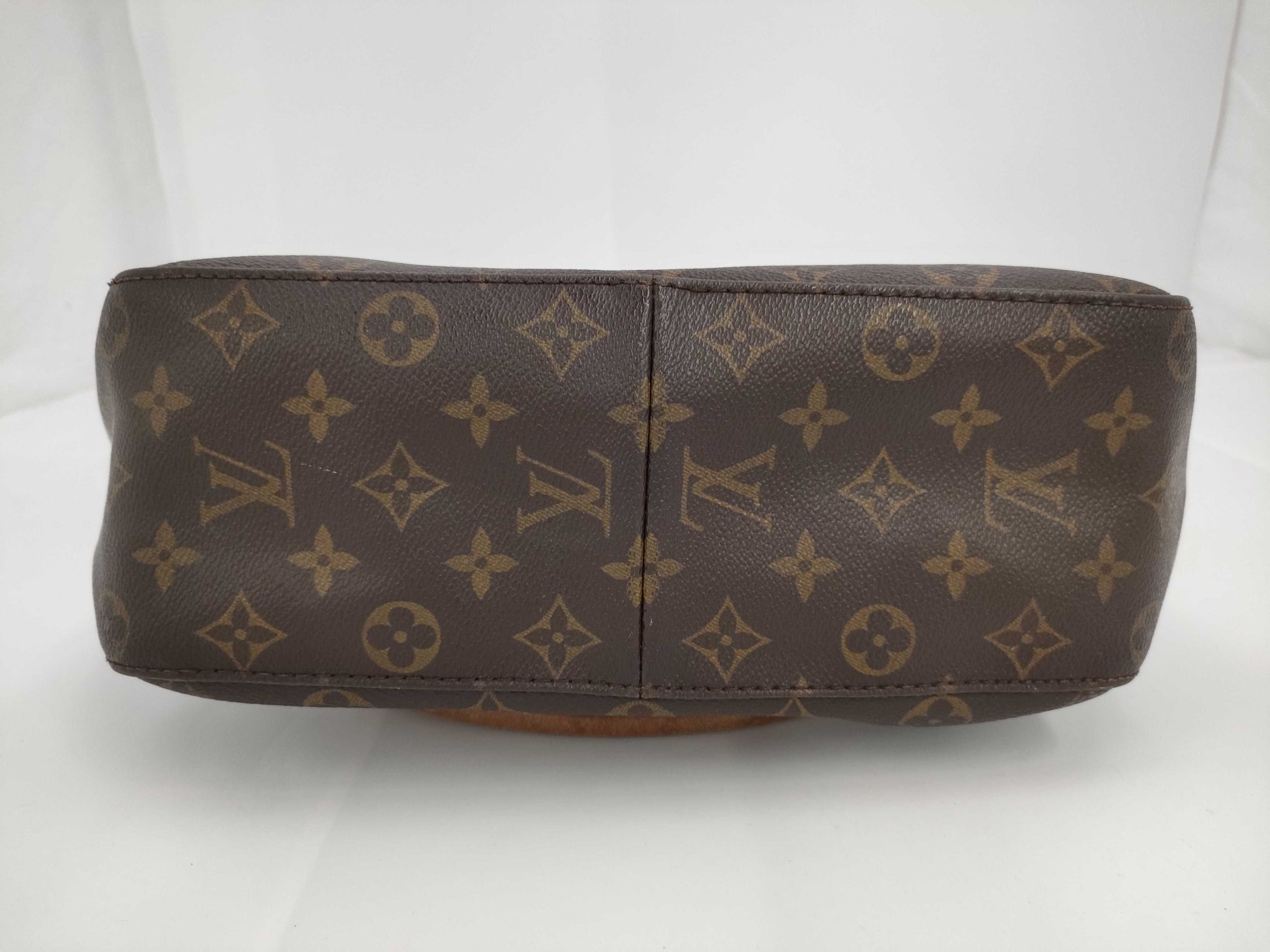LOUIS VUITTON Vuitton Looping GM Shoulder Bag