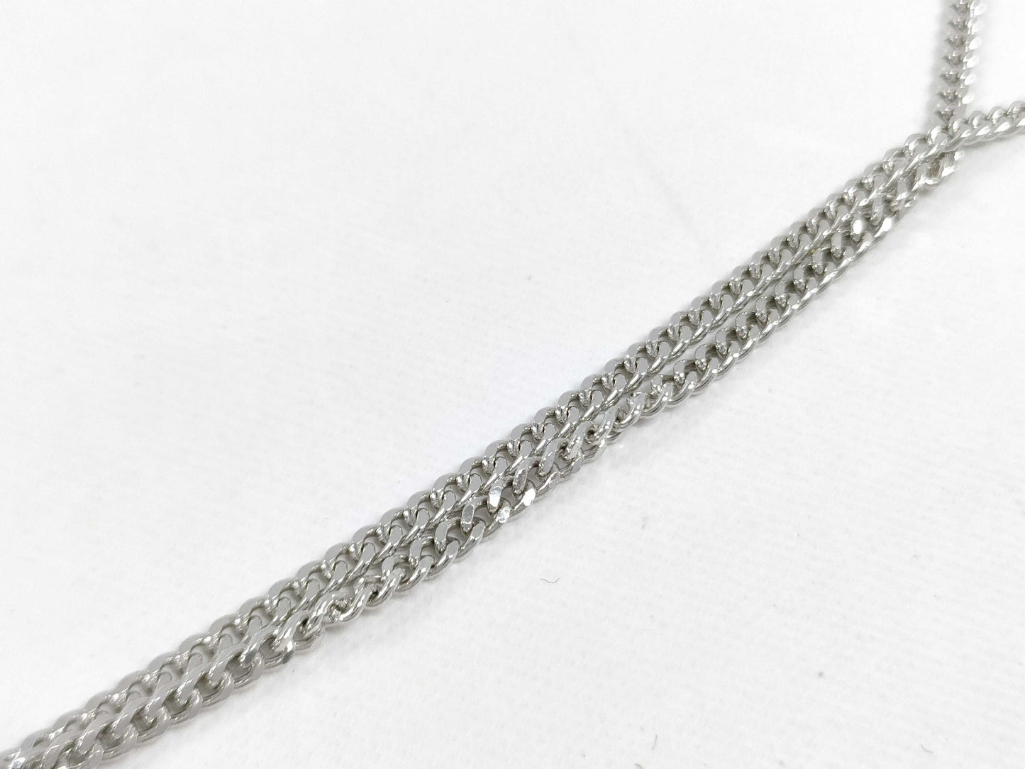Dior Christian Dior brand jewelry necklace and other accessories