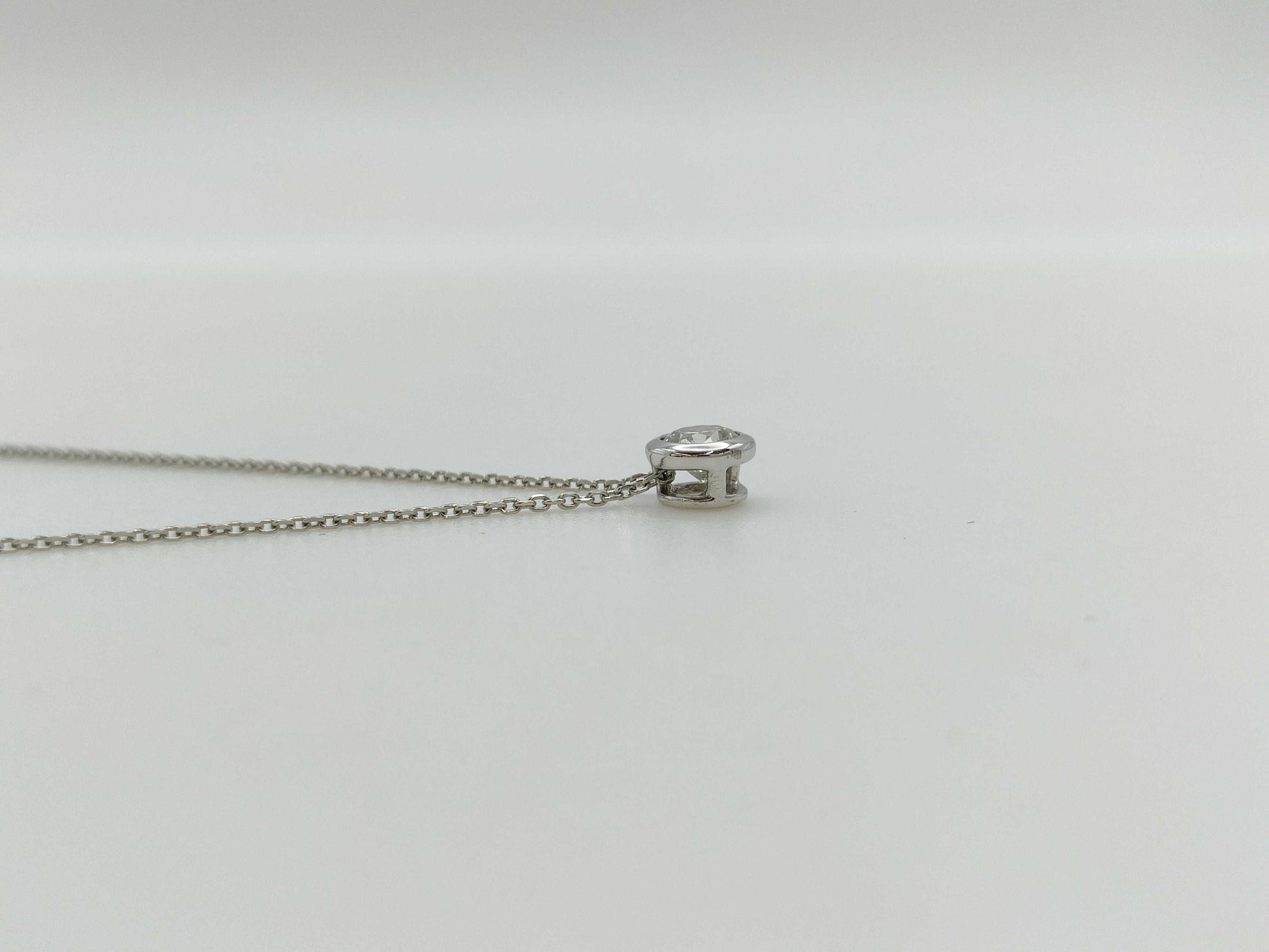 D0.306ct PT900/850 1.9g Necklace