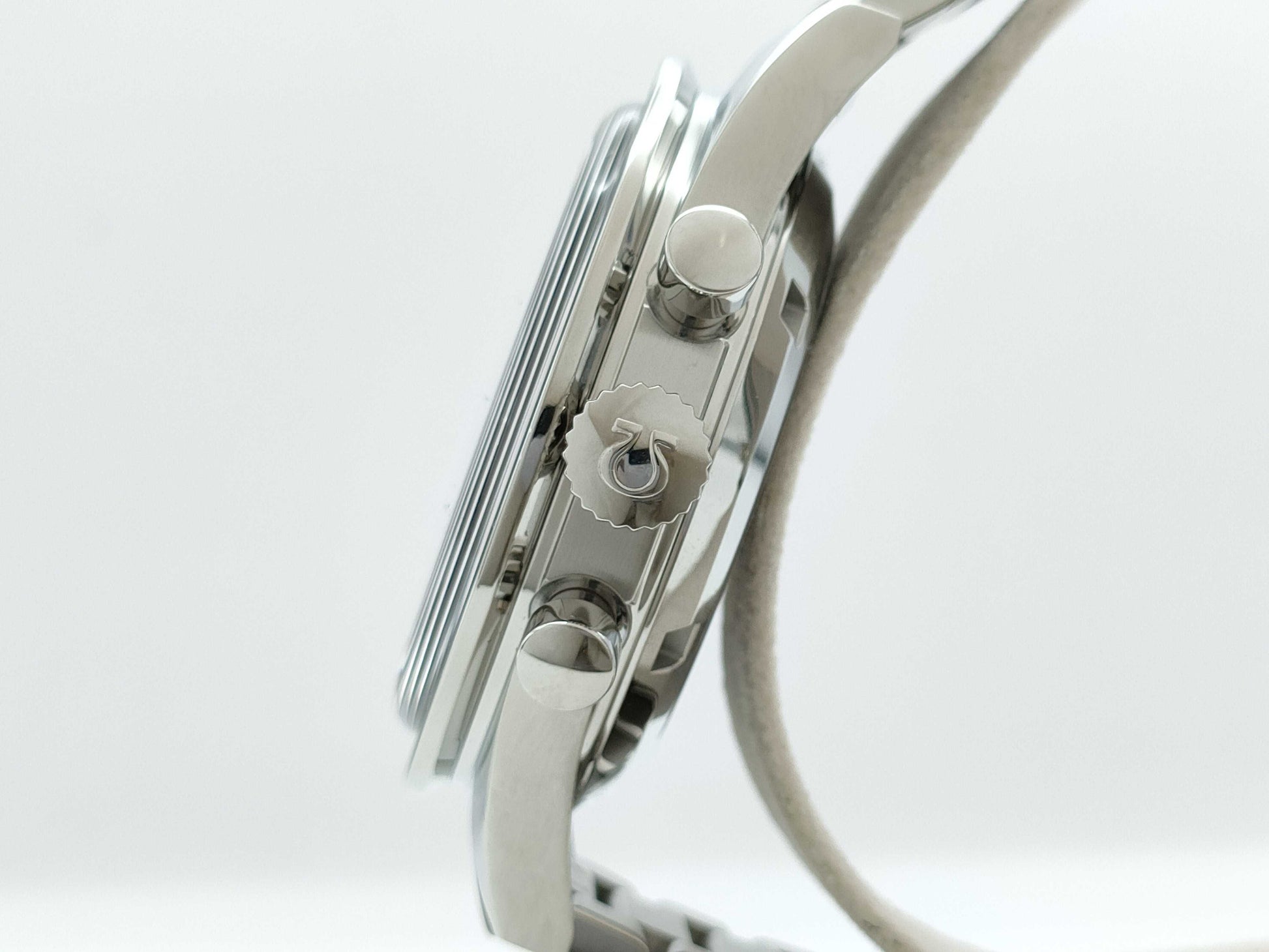 OMEGA Speedmaster 311.30.40.30.01.001 88705982 Manual Winding Men's Watch