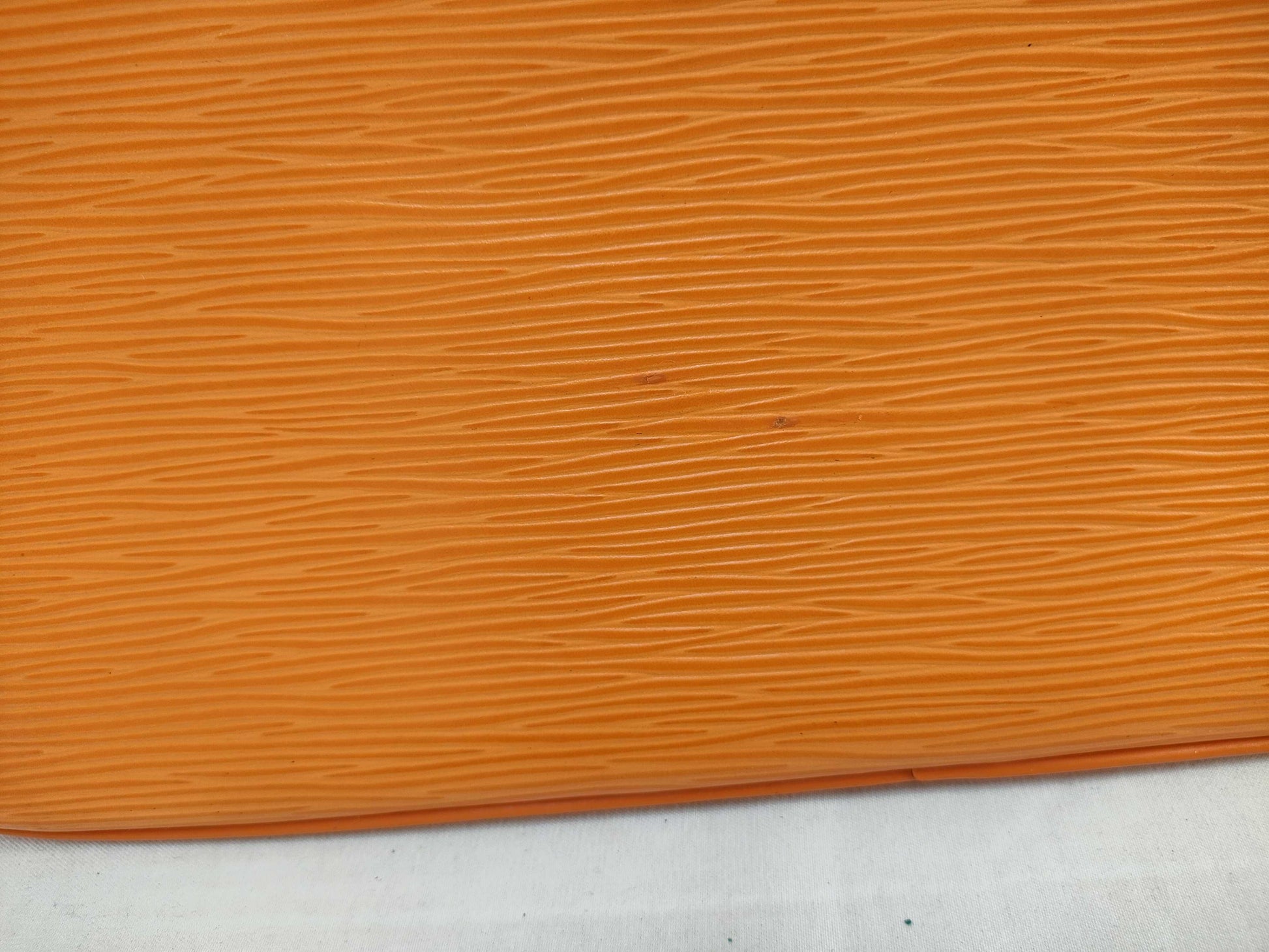 LOUIS VUITTON Epi LV Alma Handbag Pimon Orange Leather Women's Handbag