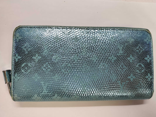 LOUIS VUITTON Louis Vuitton Metallized Blue Lizard Monogram Zippy Wallet Long Wallet Wallet