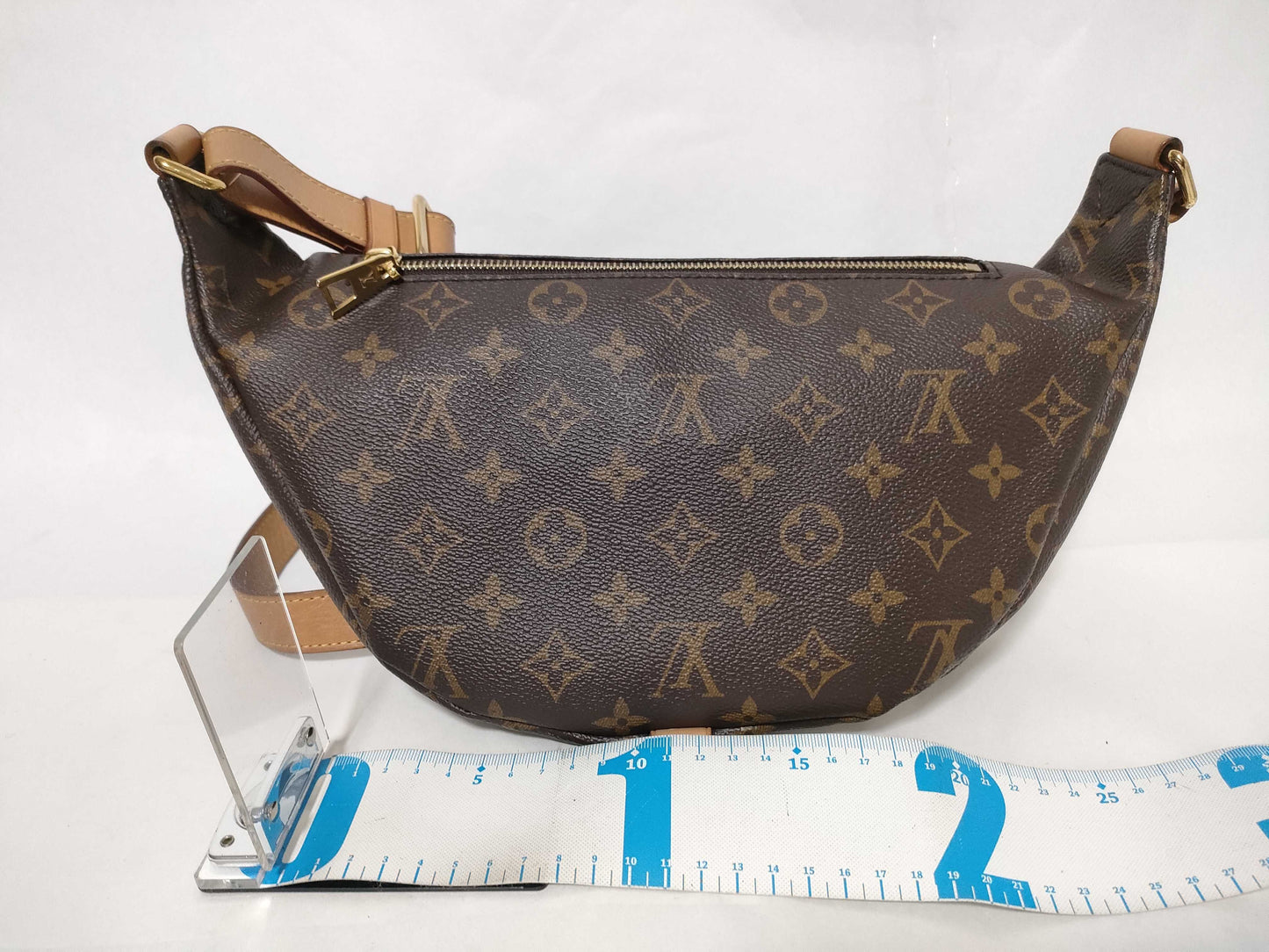 LOUIS VUITTON Monogram Louis Vuitton Belt Bag/Waist Bag