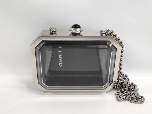 CHANEL Premier Motif B15C Chain Shoulder Bag