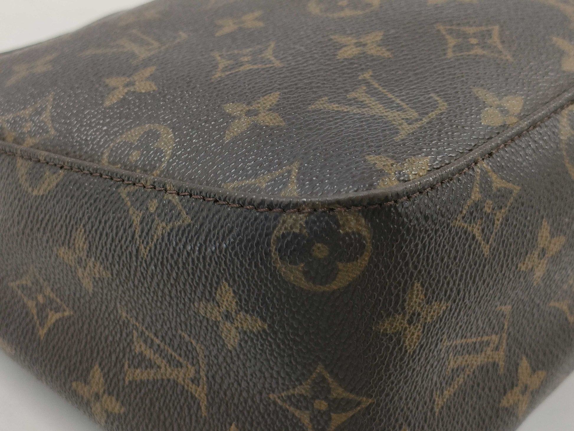 LOUIS VUITTON Monogram Looping MM M51146 FL1011 Bag