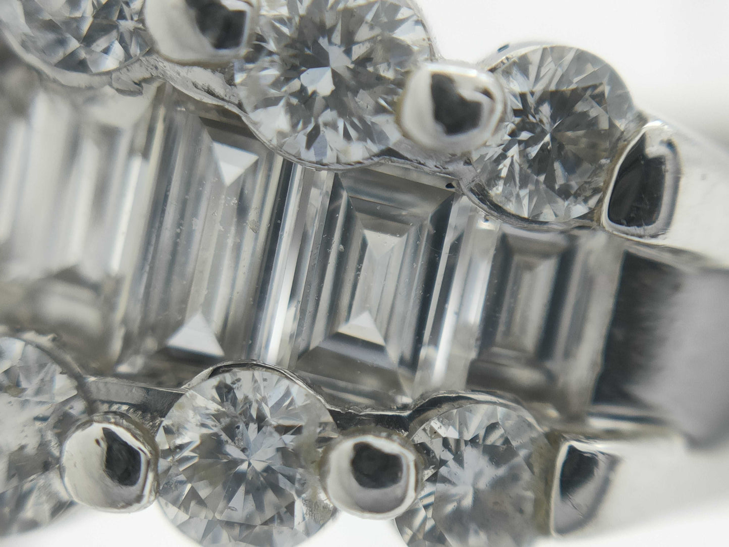 D7.072ct FD4.50ct Pt900 18.6g Ring