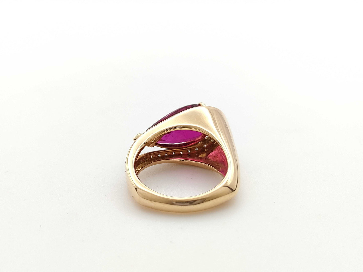 TL5.56ct D0.50ct K18 11.2g Ring