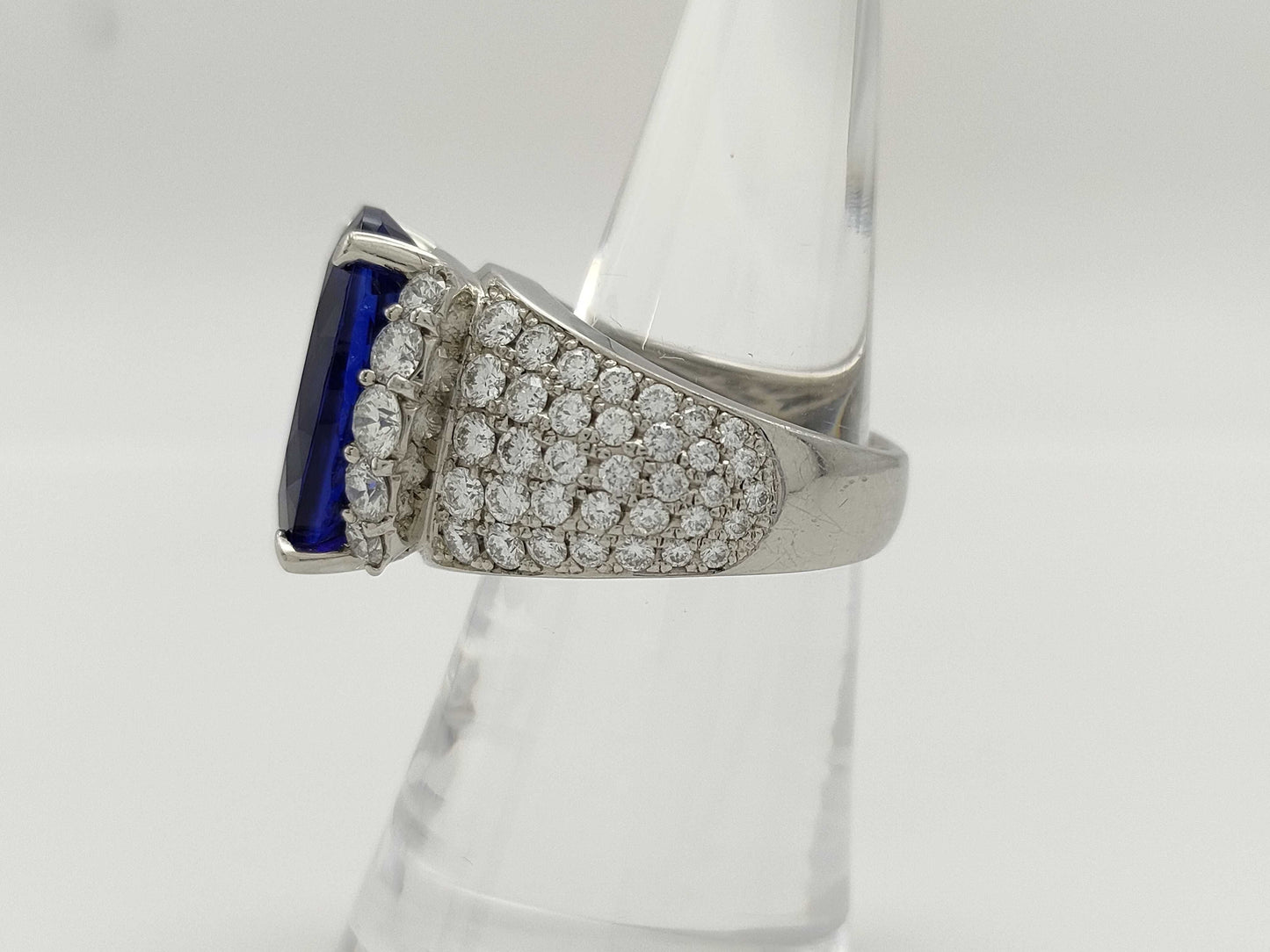 TZ12.84ct D2.50ct Pt900 21.1g Ring