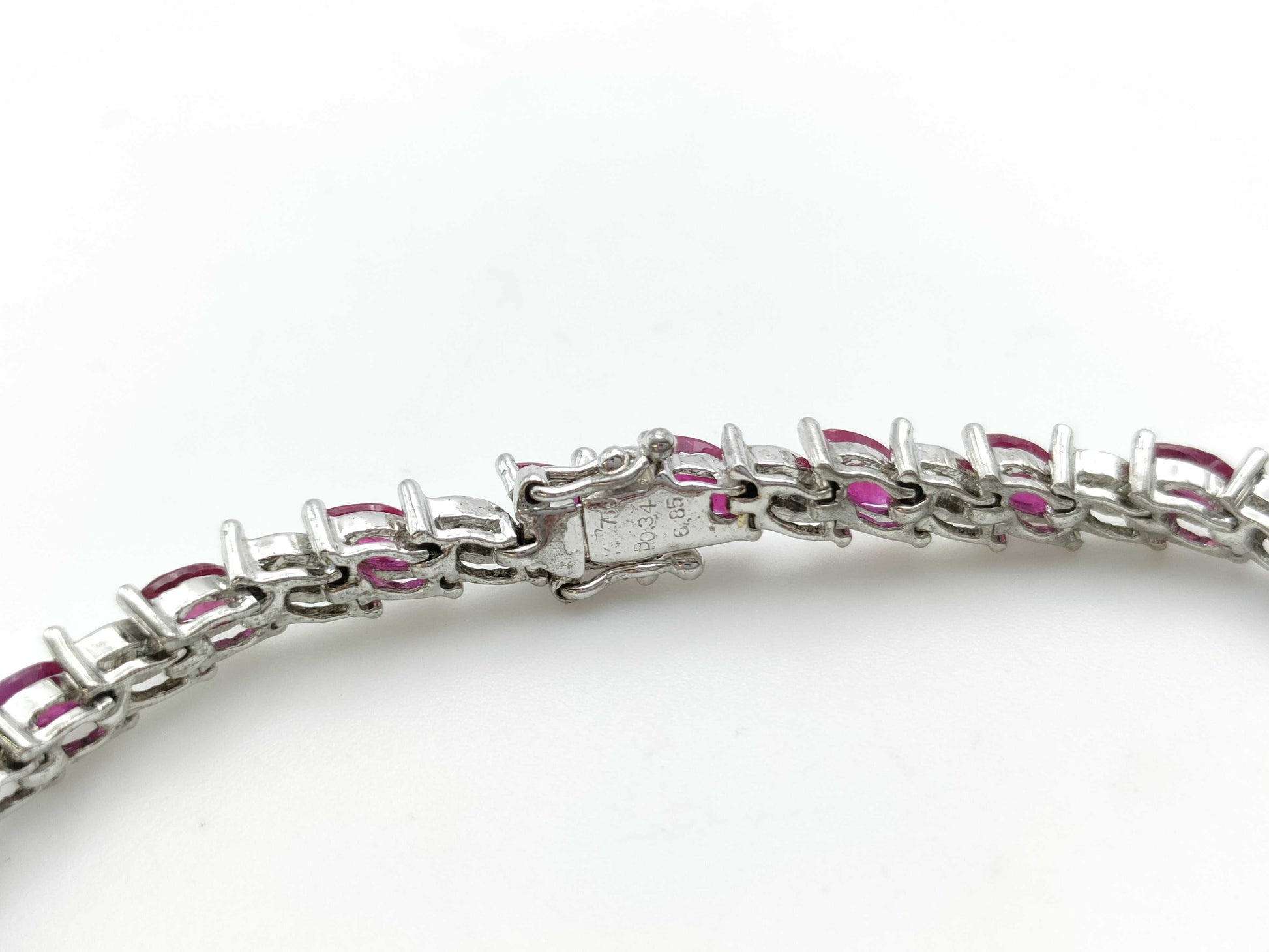 R6.85ct D0.34ct 750 14.4g Bracelet Bangle