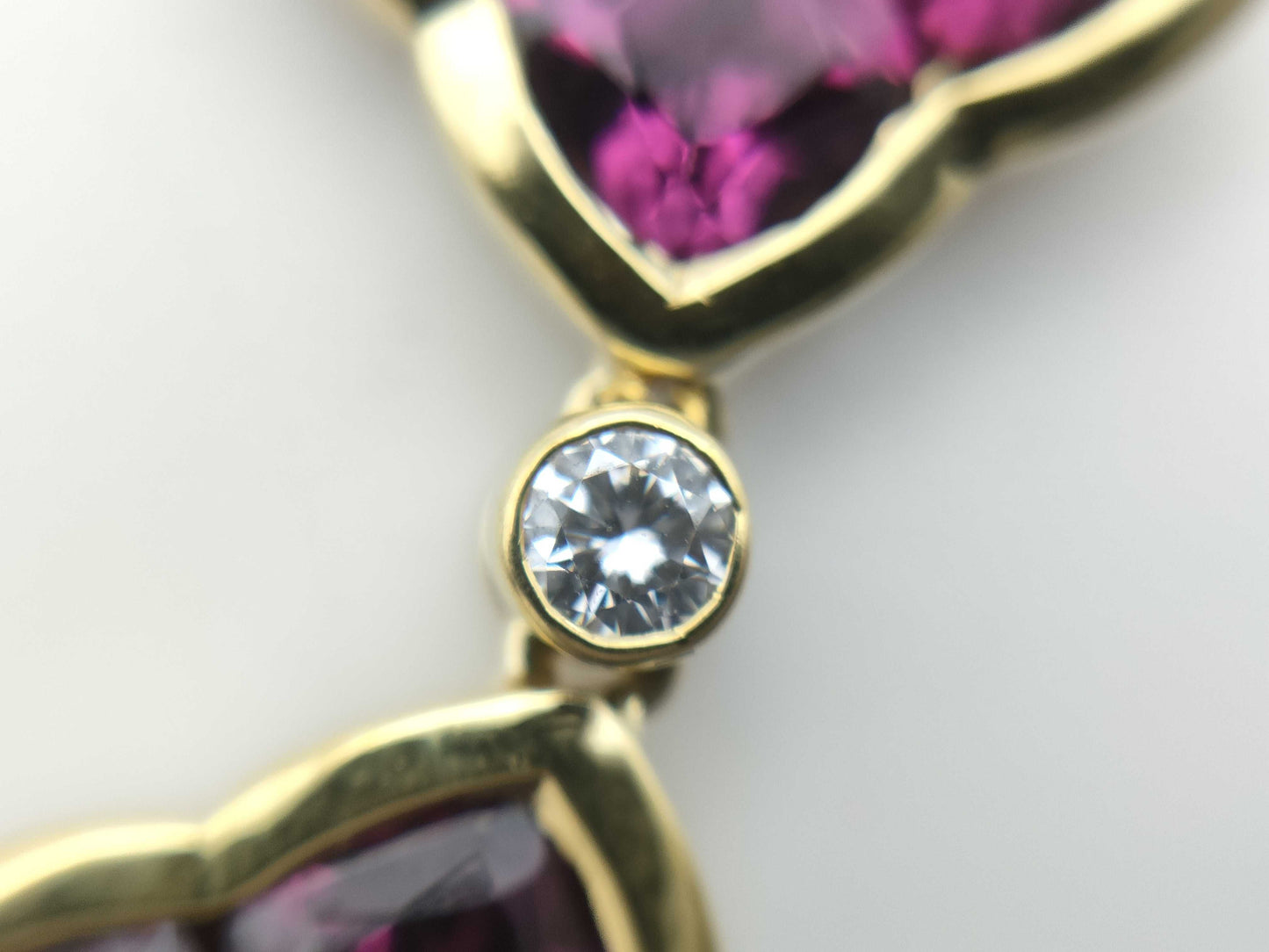 Colored Stone 10.15ct D0.26ct K18 17.4g Necklace