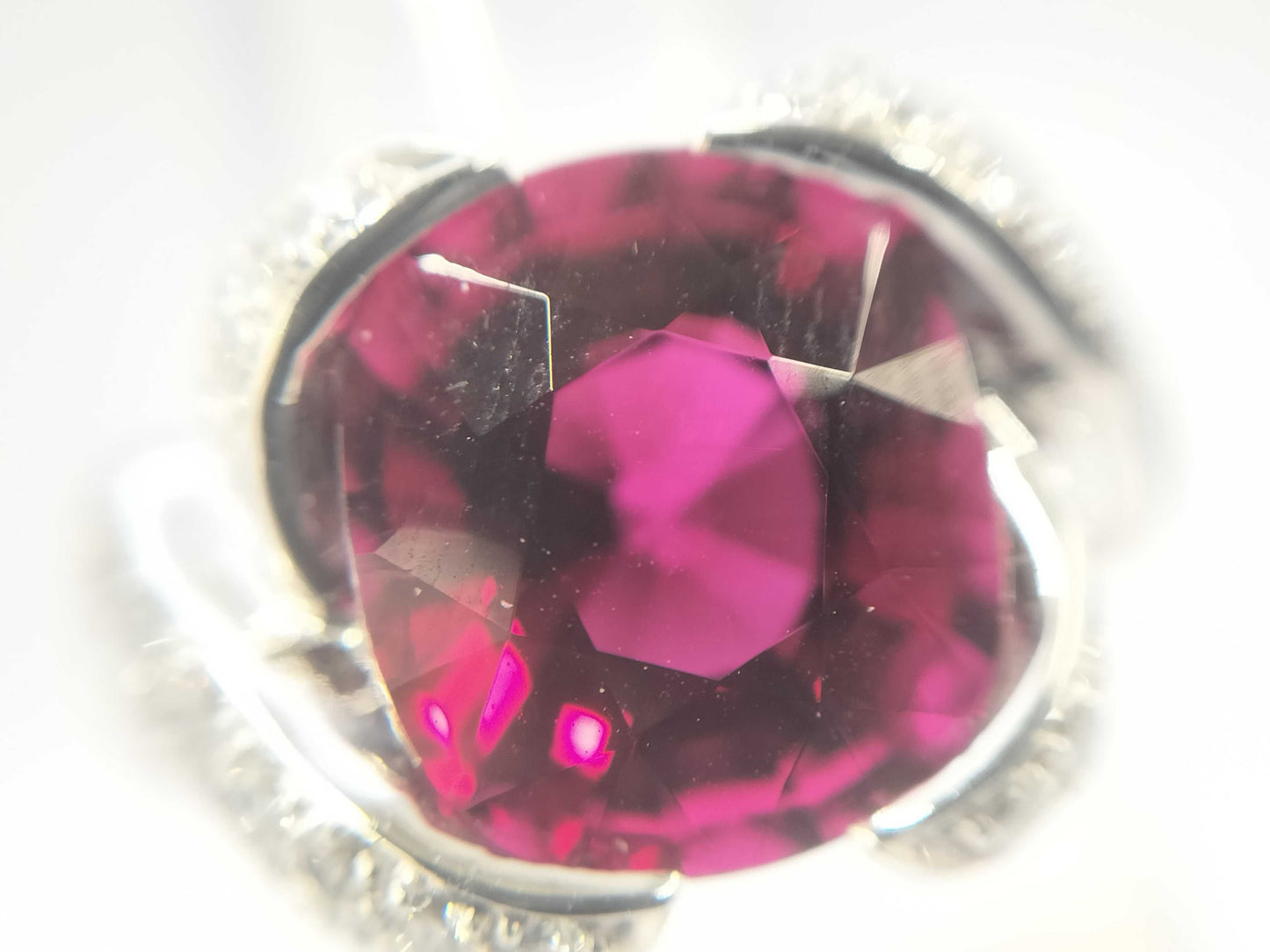 Rubellite 4.70ct D1.20ct Pt900 13.5g Ring