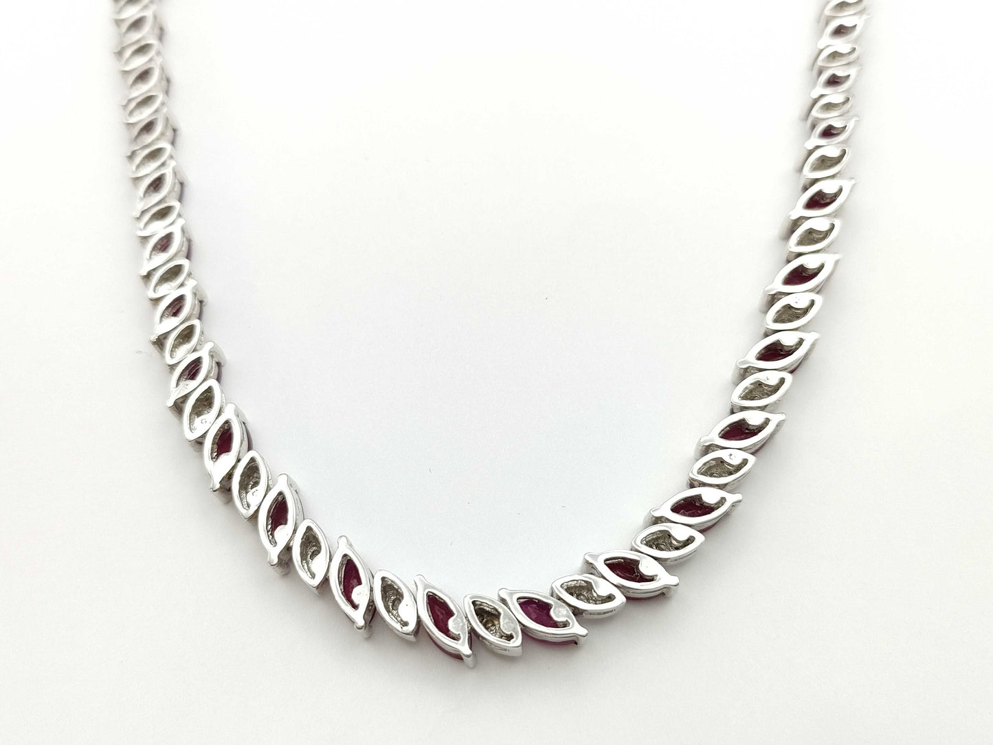 R16.60ct D0.97ct K18WG 41.6g Necklace
