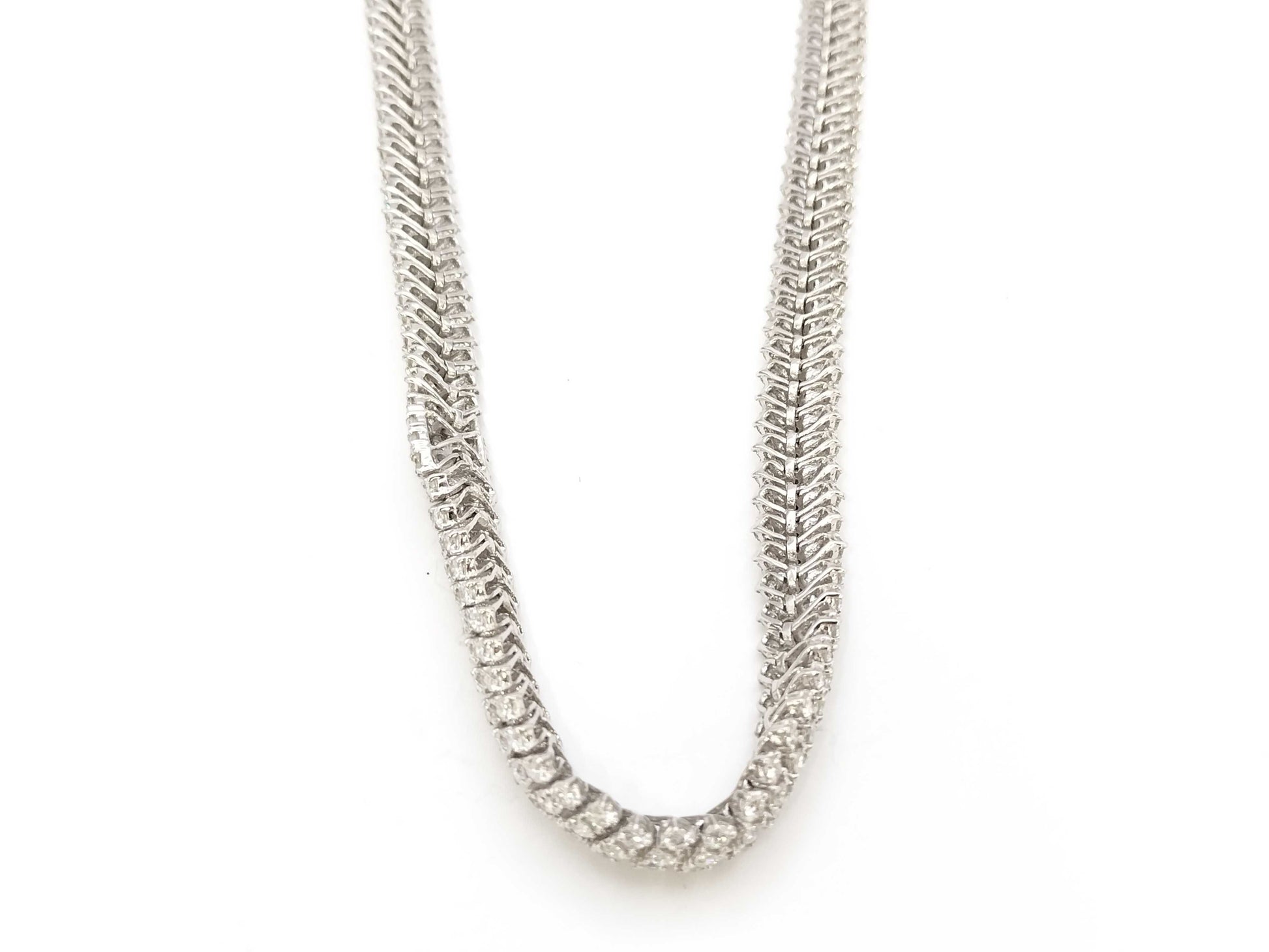 D25.85ct K18 56.3g Necklace