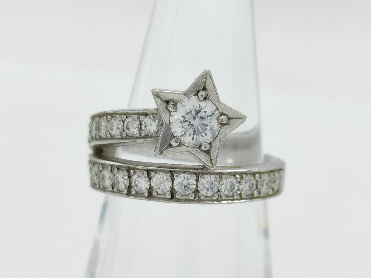D0.463/0.721ct Pt900 11.0g Ring