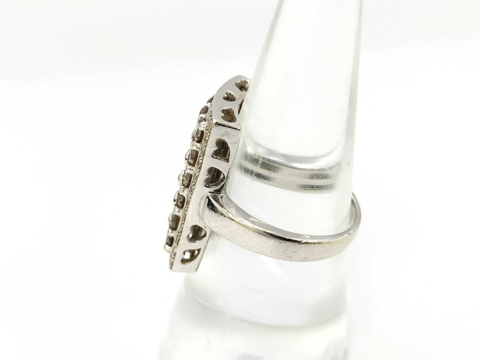 D2.58ct 750 10.4g Ring